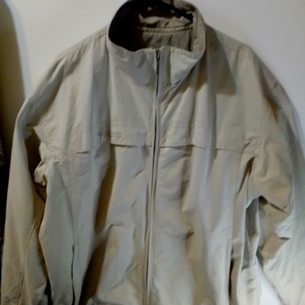 Columbia Men's Jacket, mesh lined, XL, Tall, Tan